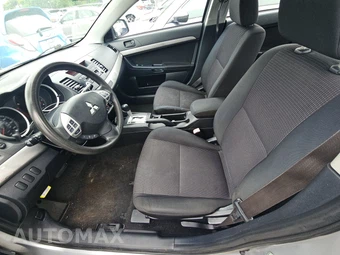 2009 Mitsubishi Lancer ES – miniatura 7