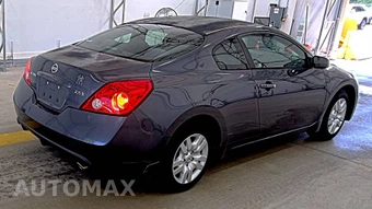 2009 Nissan Altima 2.5 S Coupe – miniatura 4