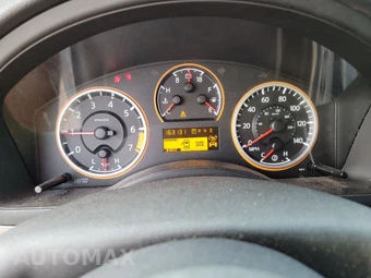 2009 Nissan Armada SE – miniatura 12