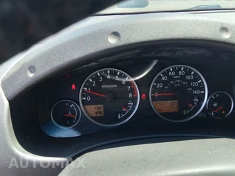 2009 Nissan Frontier LE Crew Cab Medium Bed - miniatura 8