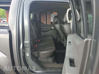 2009 Nissan Frontier PRO-4X Crew Cab Medium Bed – miniatura 16