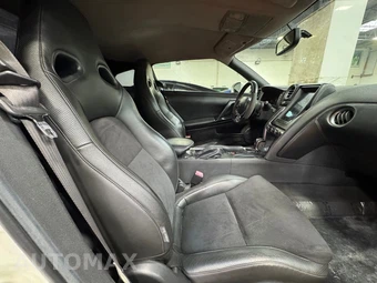 2009 Nissan GT-R Premium - miniatura 18