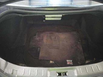 2009 Nissan GT-R Premium - miniatura 14