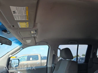 2009 Nissan Pathfinder S – miniatura 18