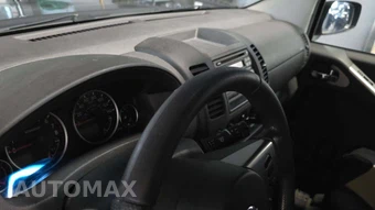 2009 Nissan Pathfinder S - miniatura 28