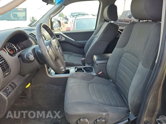 2009 Nissan Pathfinder S - miniatura 7