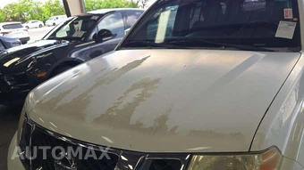 2009 Nissan Pathfinder SE – miniatura 32