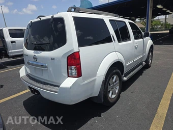 2009 Nissan Pathfinder SE – miniatura 4