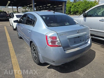 2009 Nissan Sentra 2.0 S – miniatura 6