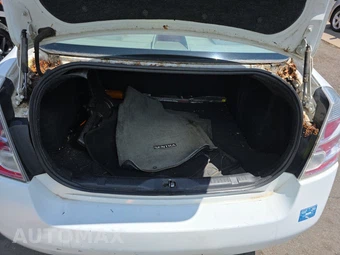 2009 Nissan Sentra 2.0 S – miniatura 16