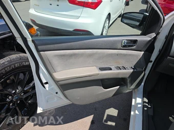 2009 Nissan Sentra 2.0 S – miniatura 9