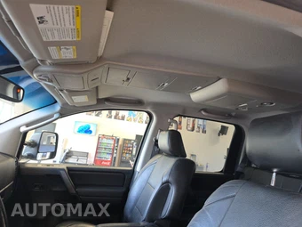 2009 Nissan TITAN LE Crew Cab Short Bed - miniatura 17