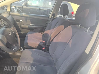 2009 Nissan Versa 1.8 S Hatchback – miniatura 7