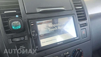 2009 Nissan Versa 1.8 S Hatchback – miniatura 29