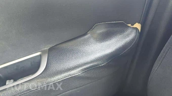 2009 Nissan Versa 1.8 S Hatchback – miniatura 35