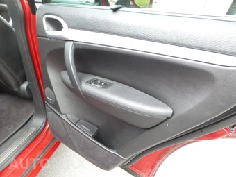 2009 Porsche Cayenne GTS - miniatura 62