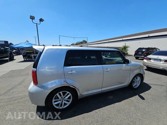 2009 Scion xB – miniatura 4