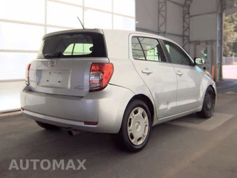 2009 Scion xD - miniatura 4