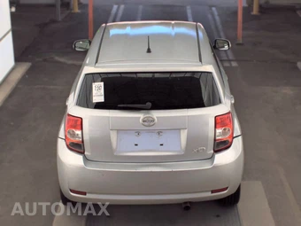 2009 Scion xD - miniatura 5