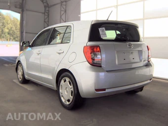 2009 Scion xD - miniatura 6