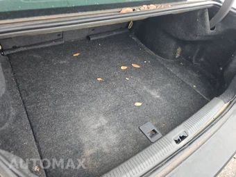 2009 Subaru Legacy 3.0R Limited - miniatura 16