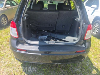 2009 Suzuki SX4 Crossover Hatchback w/Touring Pkg – miniatura 14