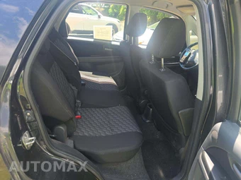 2009 Suzuki SX4 Crossover Hatchback w/Touring Pkg – miniatura 16