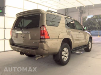 2009 Toyota 4Runner SR5 - miniatura 4