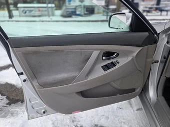 2009 Toyota Camry - miniatura 18