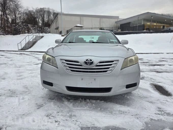 2009 Toyota Camry - miniatura 2