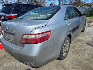 2009 Toyota Camry - miniatura 3