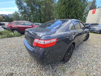 2009 Toyota Camry – miniatura 3