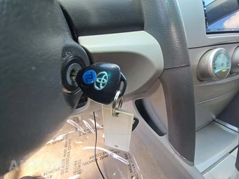 2009 Toyota Camry – miniatura 8
