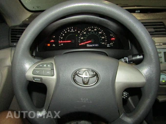 2009 Toyota Camry LE - miniatura 11