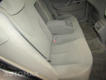 2009 Toyota Camry LE - miniatura 17