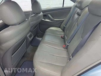 2009 Toyota Camry LE – miniatura 10