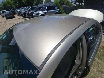 2009 Toyota Camry LE – miniatura 12