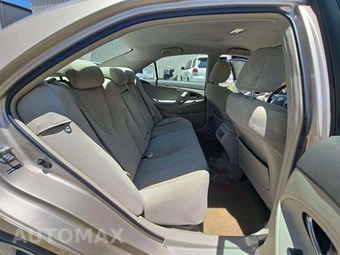 2009 Toyota Camry LE – miniatura 16