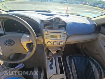 2009 Toyota Camry LE – miniatura 11