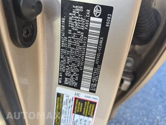 2009 Toyota Camry LE – miniatura 14