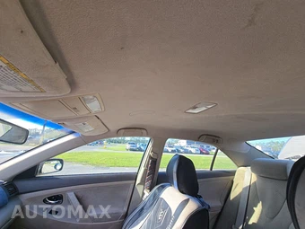 2009 Toyota Camry LE – miniatura 17