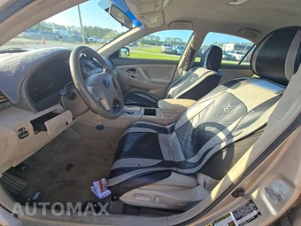 2009 Toyota Camry LE – miniatura 7