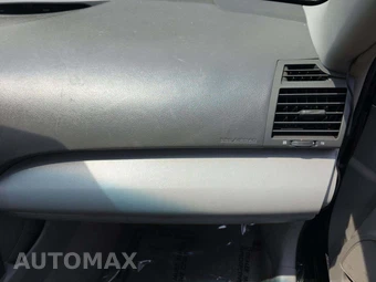 2009 Toyota Camry LE - miniatura 19