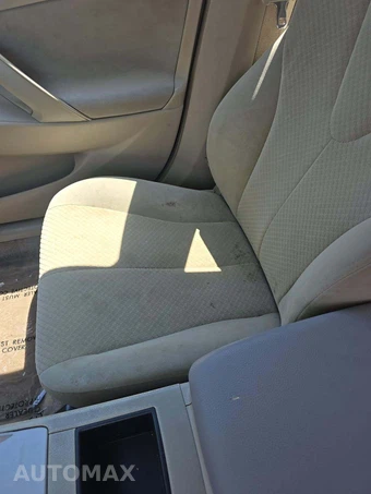 2009 Toyota Camry LE – miniatura 22
