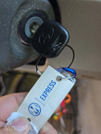2009 Toyota Camry LE – miniatura 8