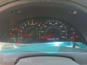 2009 Toyota Camry LE – miniatura 9