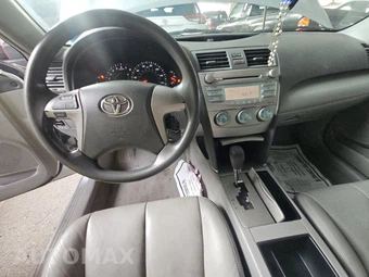 2009 Toyota Camry LE – miniatura 11