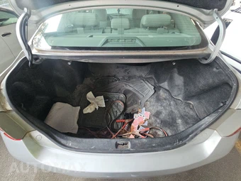 2009 Toyota Camry LE – miniatura 16
