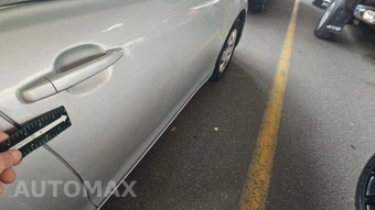 2009 Toyota Camry LE – miniatura 23