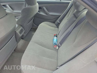 2009 Toyota Camry SE – miniatura 12